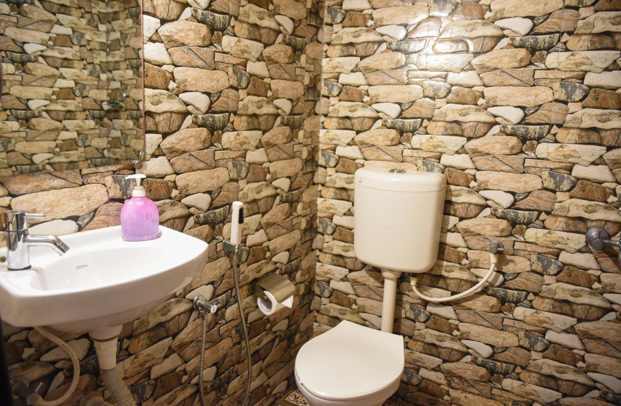 Valerys Nest Bogmalo - Private Villa Near The Beach And Dabolim Airport Ngoại thất bức ảnh